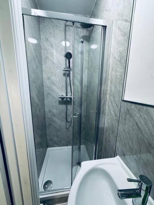 ボーンマス Gladstone Houseヴィラ エクステリア 写真